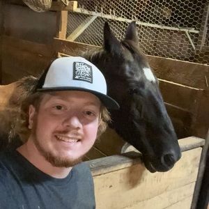 Meet your Posher, Cody